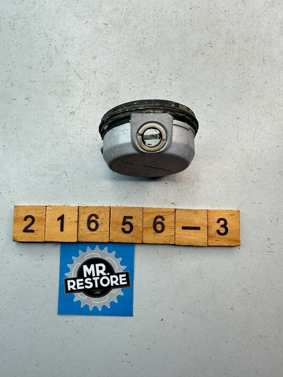 Yamaha XT500 TT500 SR500 SR400 Kick Indicator Cover & Window 2J2-11197