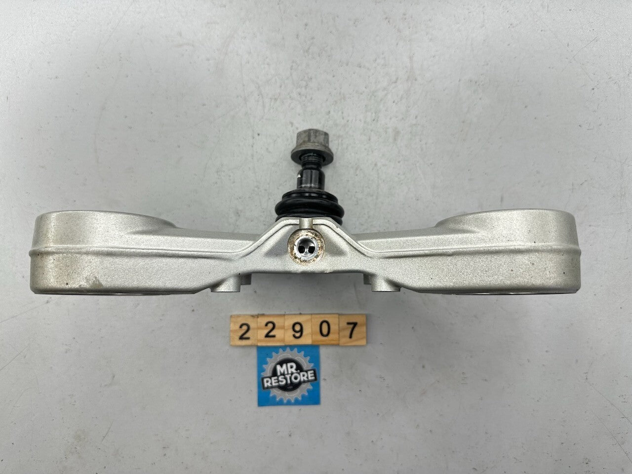 BMW R1200GS ADV '05-13' R1200GS '02-07' Lower Triple Tree Fork Cross Brace Clamp
