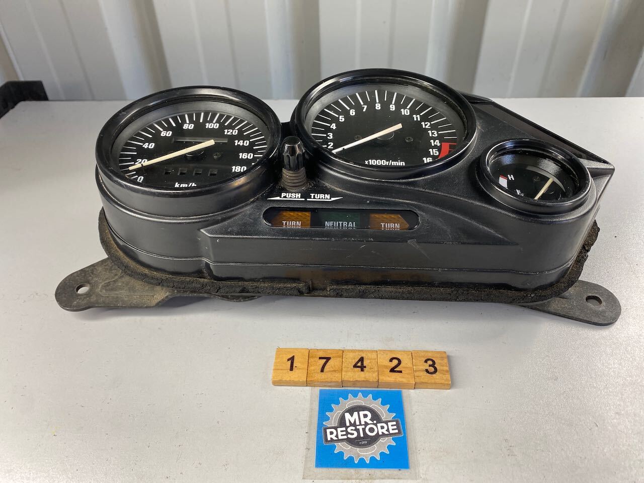 Kawasaki ZZR400 Dashboard Instruments Meters KMH (Showing 22,000ks) 