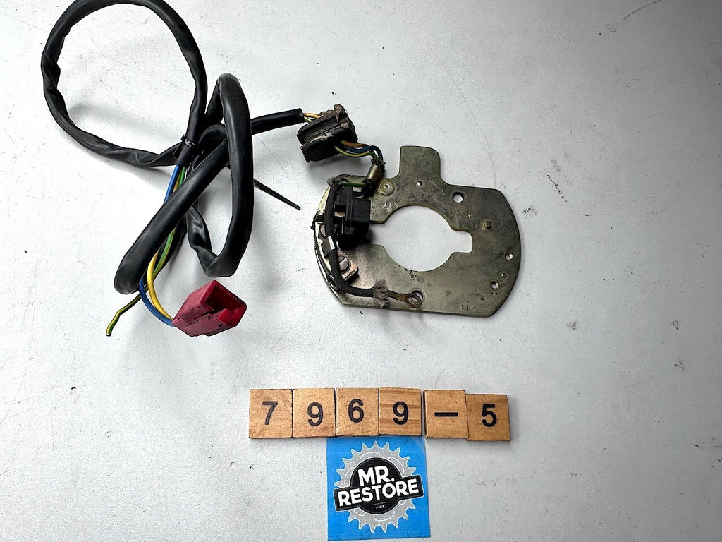 Suzuki GSXR750 GSXR1100 GS Katana etc. Ignition Pulse Pickup Coil 33110-17C00