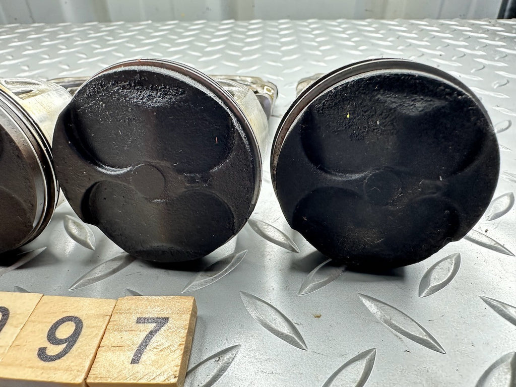 Kawasaki ZX250 ZXR250 '91-95/99' Cylinders / Pistons / Con Rods @ Standard 49mm