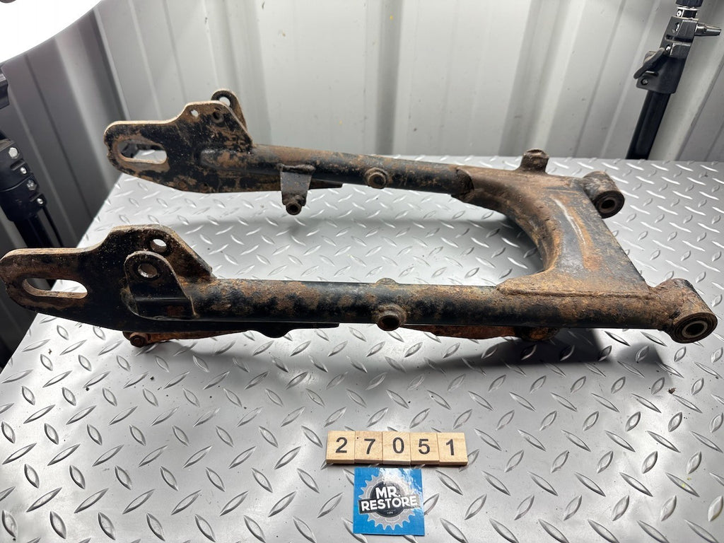 Yamaha AG100 1975 Swing Arm & Torque Bar