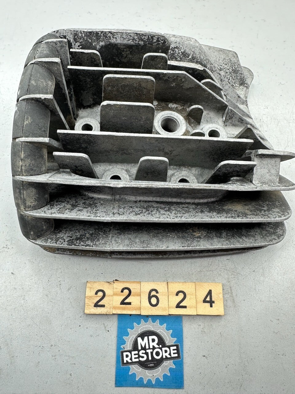 Yamaha DT175E 1978 MX175 1979-81 OEM Cylinder Head (2A7) 2A7-11111-00