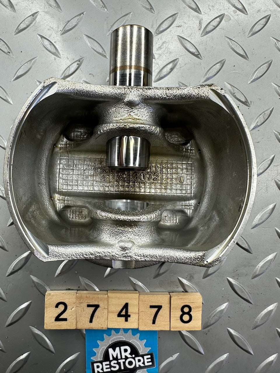 BMW F650GS '99-07' F650CS Cylinder & Piston 11117652878  11117652877