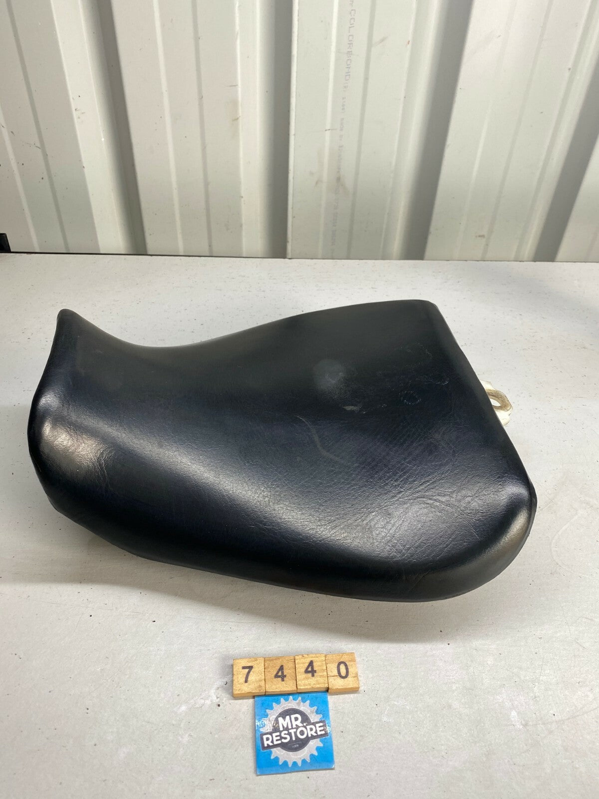 Yamaha FZR250 3LN Riders Pilot Seat 3LN-24712-00