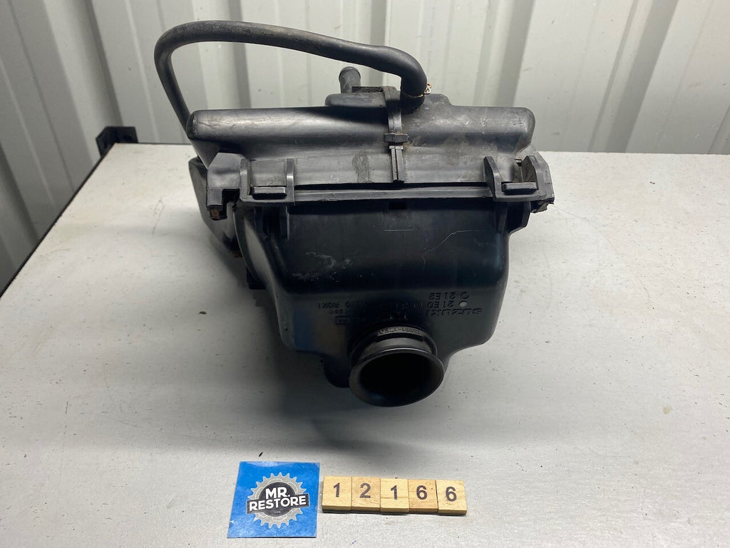 Suzuki RF900 Air Box Air Cleaner & Inlet Tube