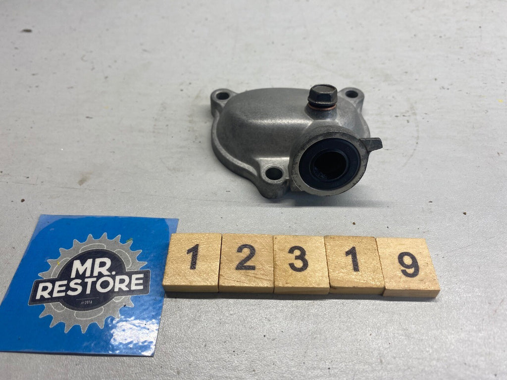 Yamaha XT250 TT250 Cylinder Head Side Decompression Lever Housing 3Y1-11187