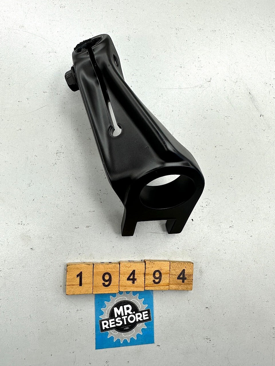 Kawasaki GT550 GT750 R/H OEM Handlebar Holder - Repainted 46012-1029