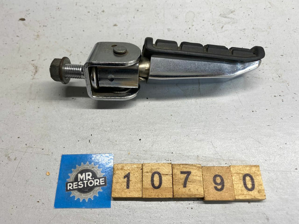 Yamaha FJ1200 XJ900 R/H Pillion Foot Rest & Pad 31A-27440-01 - Nice Condition