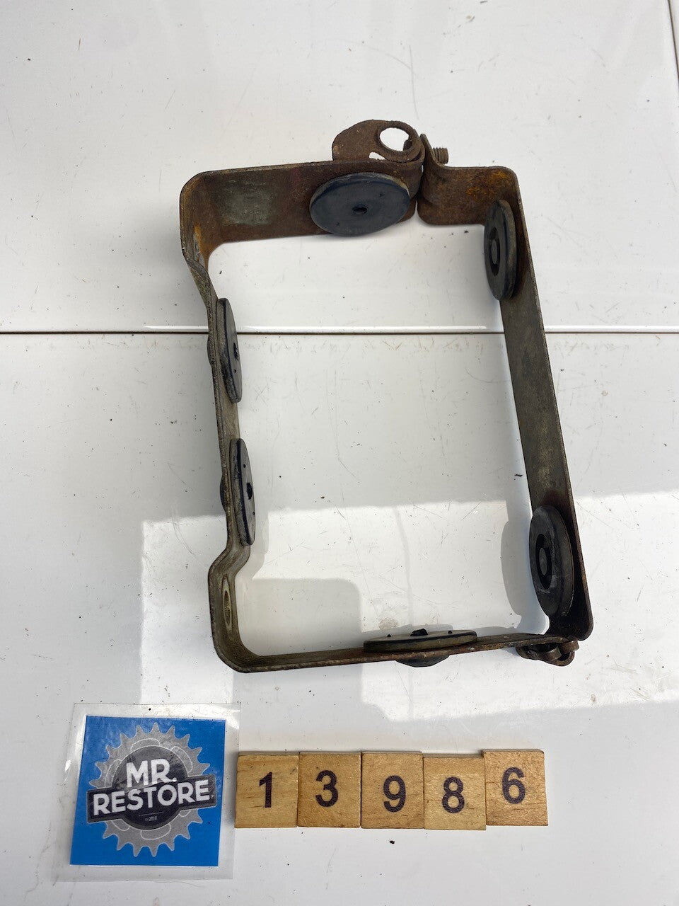 Honda CX500 Battery Bands 50327-415 & 50328-415
