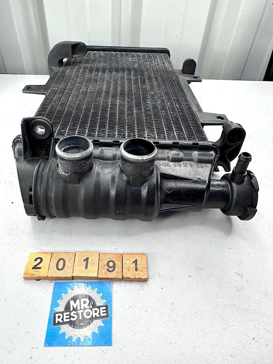 BMW F800S F800ST F800R F700GS F650GS Radiator 17117678284