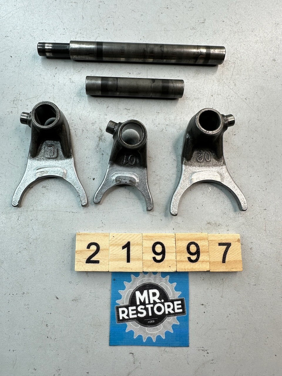 Honda CR125R 1983-84 Gear Shift Fork & Shaft Set