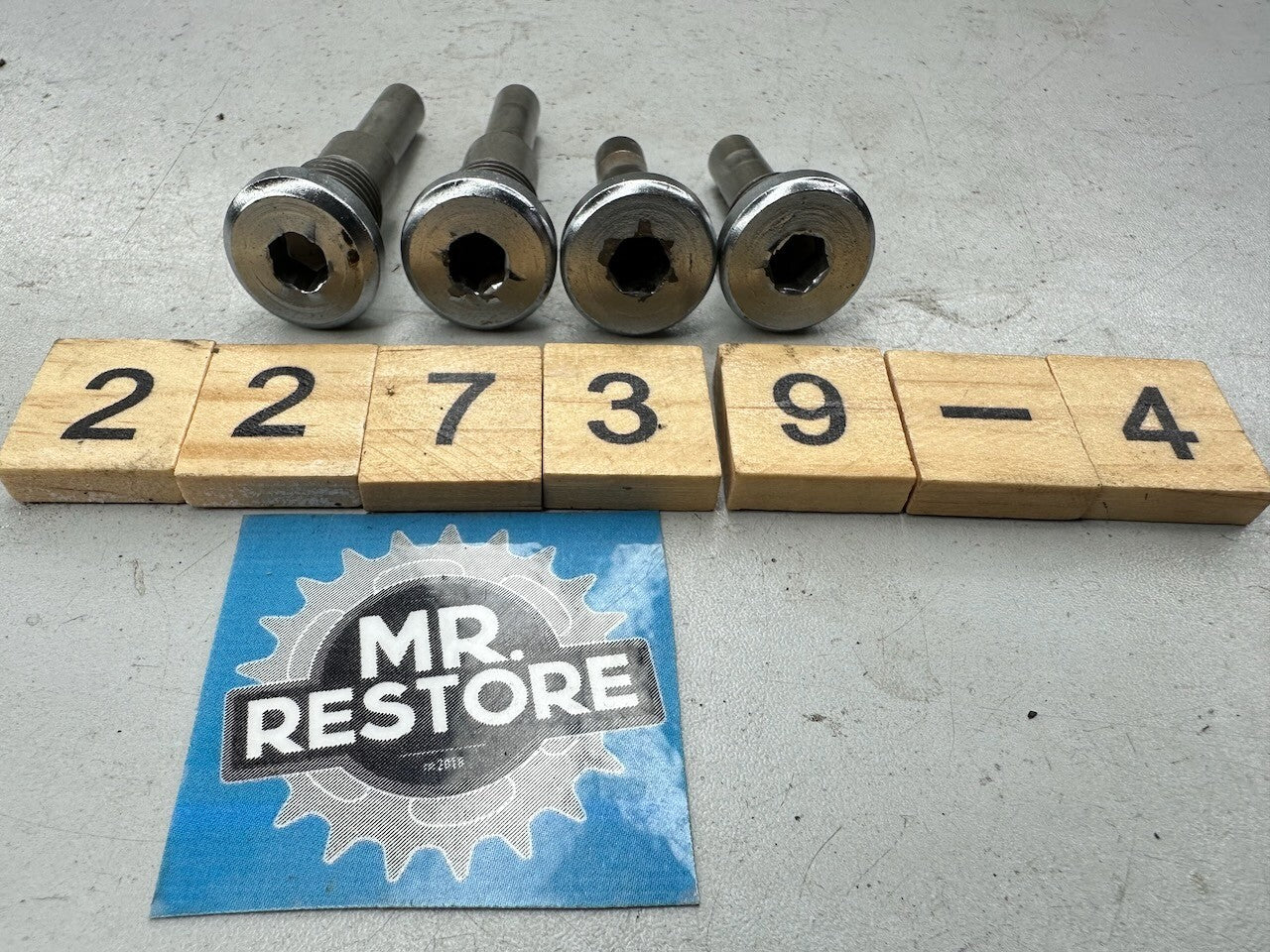 Honda XR250 XR200 XL250 Sub Rocker Arm Shaft (set) 14455-KK0  14456-KK0-010