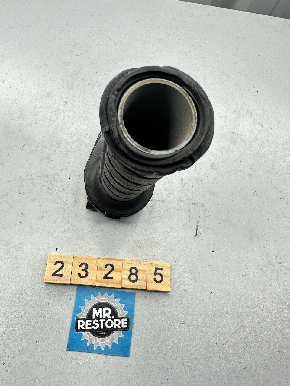 Kawasaki ZX ZR Many Models Throttle Tube & Housing 32099-1193  46019-1095