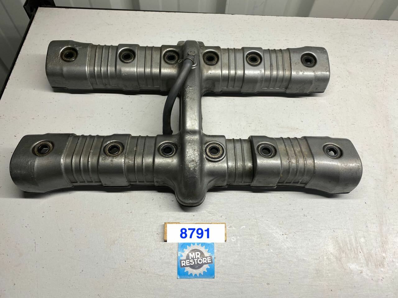 Yamaha XJ900S Diversion Cylinder Head Rocker Cover & Gasket 4KM-11190