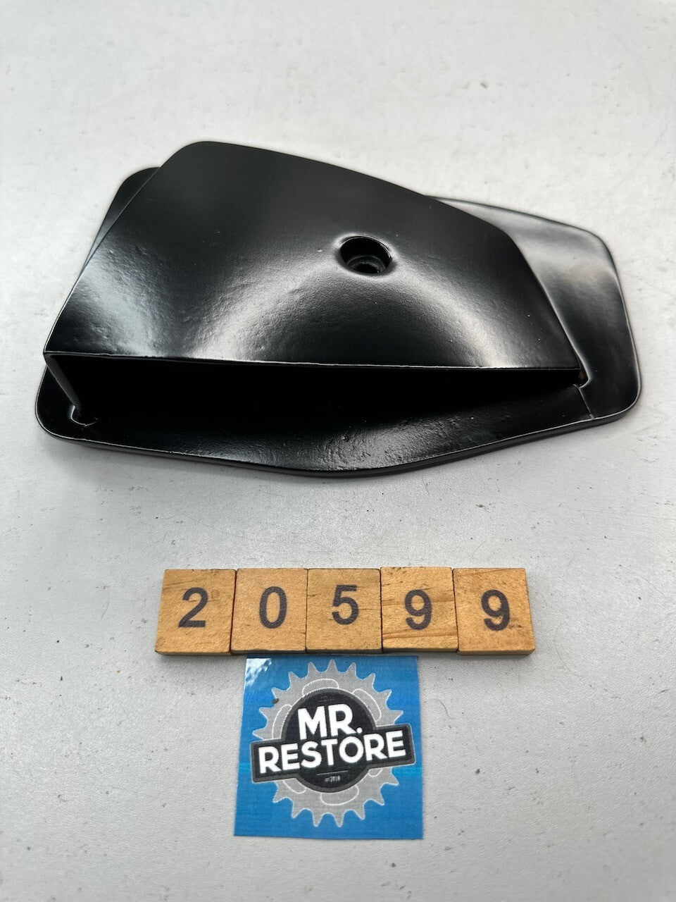 Kawasaki GPZ750 Turbo Air Scoop Cap Cover 11012-1352 - (Repainted)