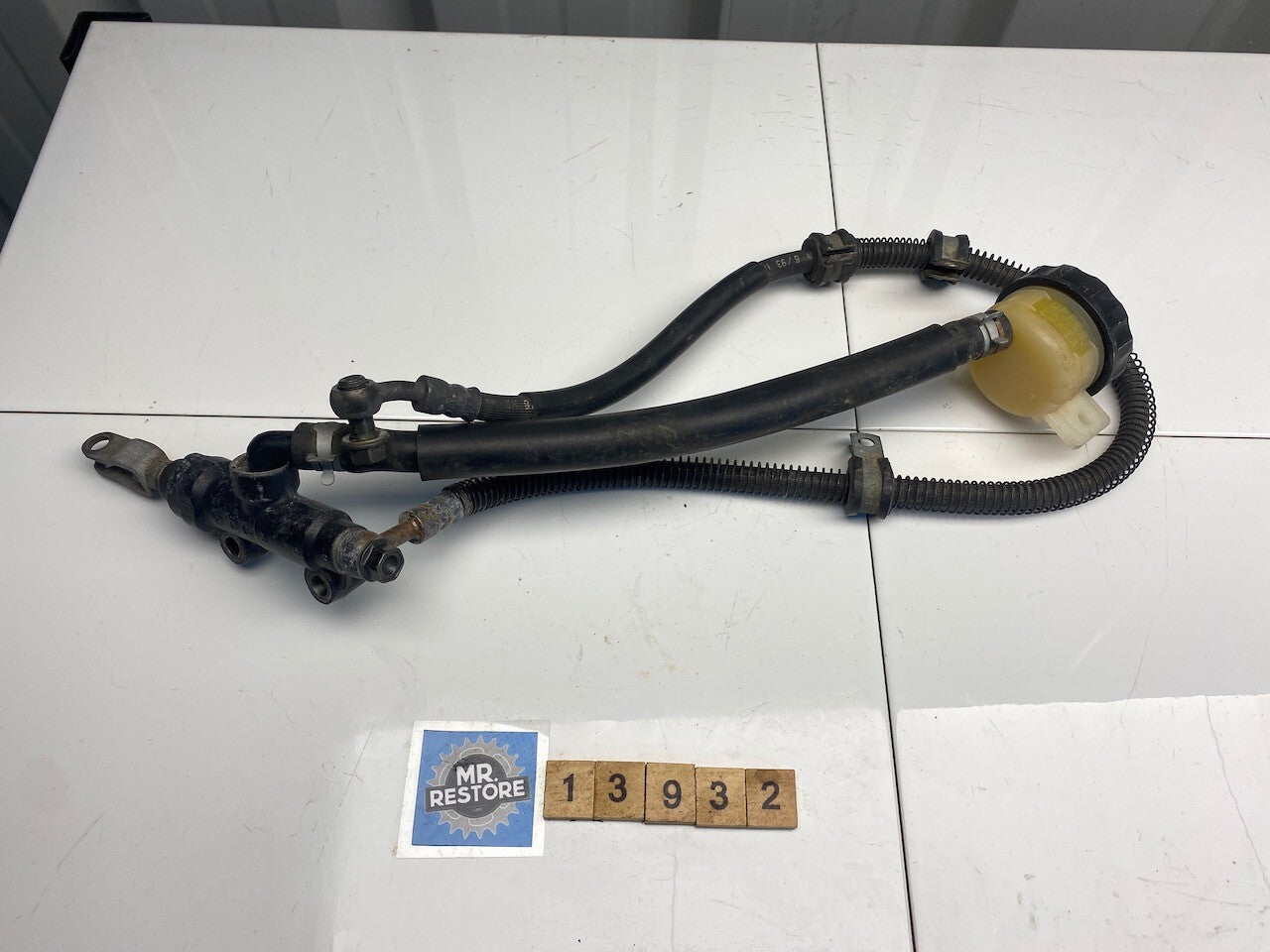 Triumph Tiger 900 T400 Rear Brake Master Cylinder & Reservoir