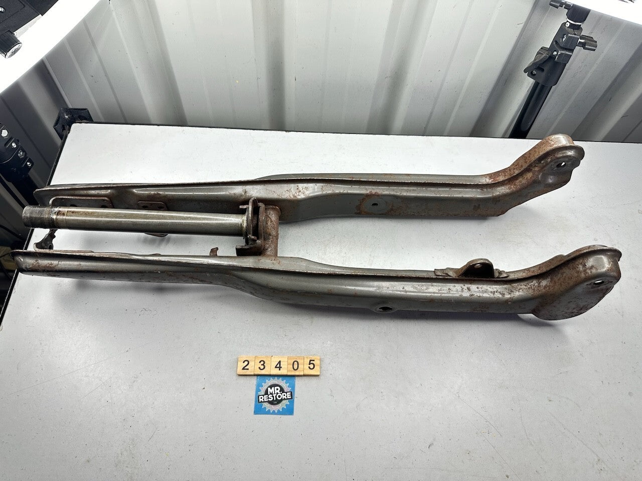 Yamaha V70 V80 V90 Fork Cover