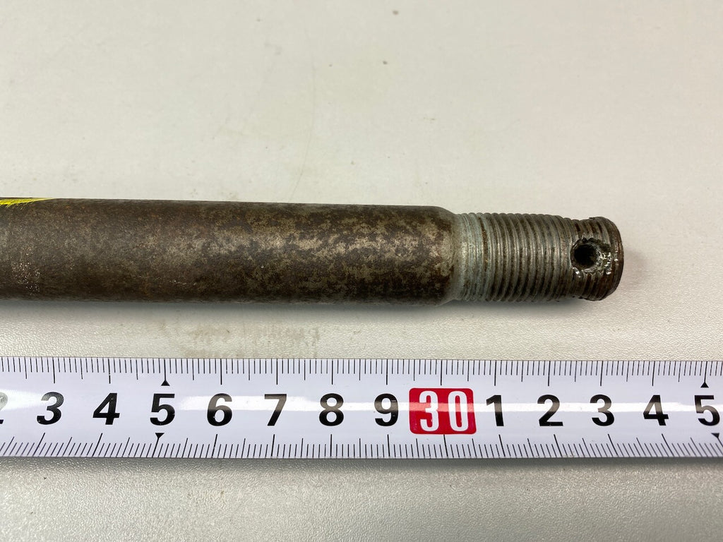 Suzuki GSX1100 1000 750 GS1000 Katana Rear Wheel Axle 64711-49000