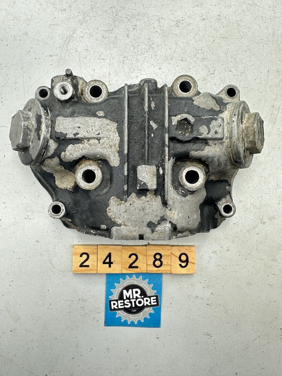 Honda XL200 XL185 XR185 Cylinder Head Cover 12000-427-305