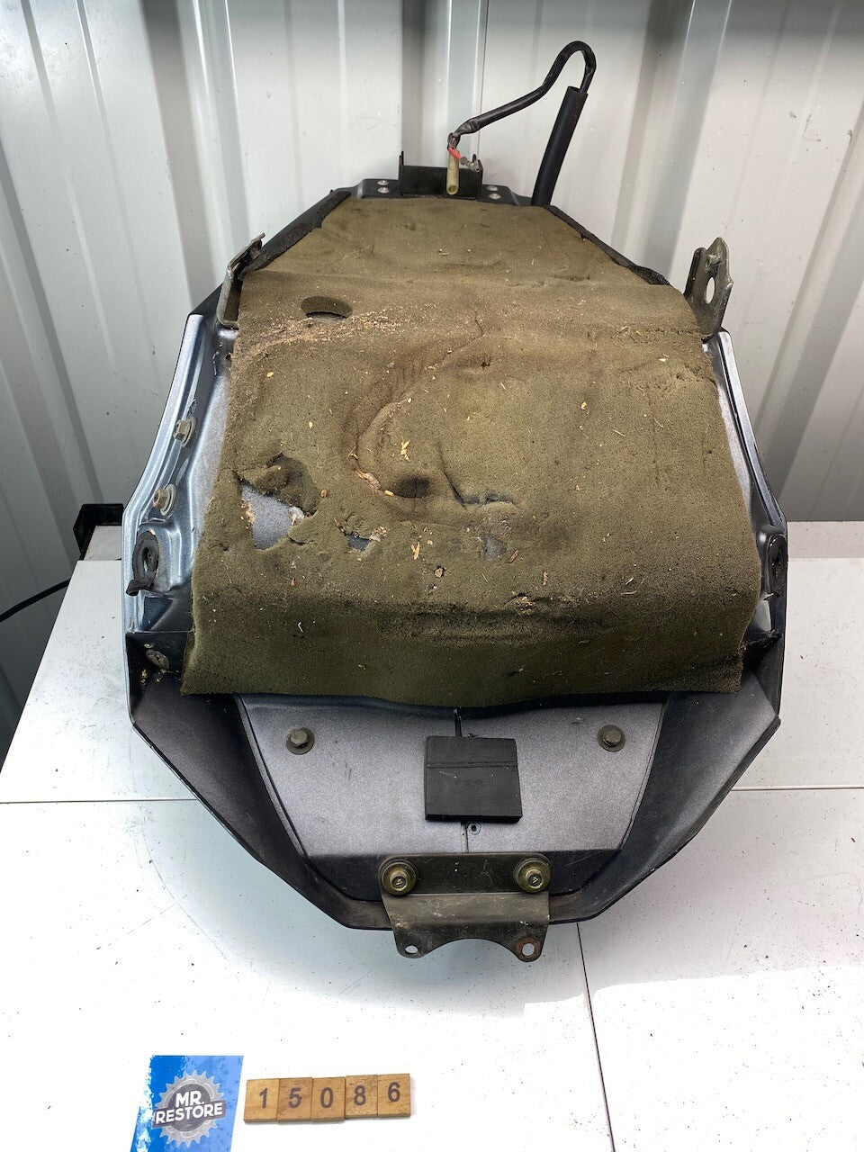 Suzuki GSX250F Across Luggage Trunk