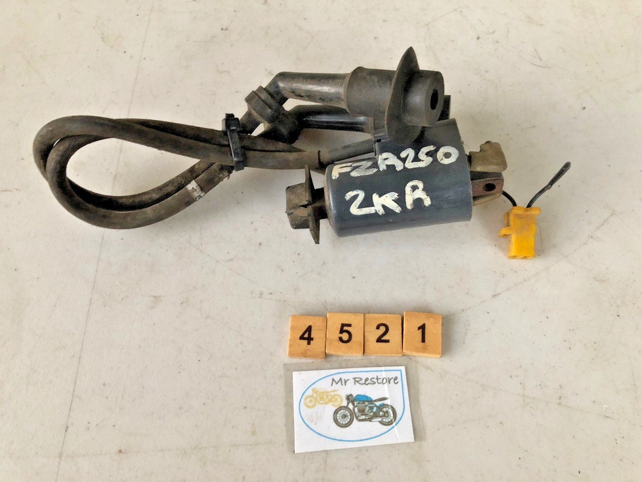 Yamaha FZR250 1987-1988 Ignition Coil Genuine OEM Cyl 1&4 2KR-82310-50