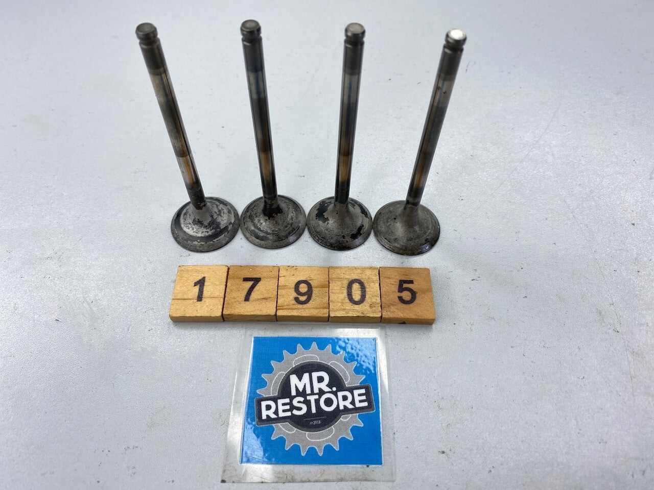 Honda VF1000 1984-86 OEM Exhaust Valves Set of 4 - 14721-MB6
