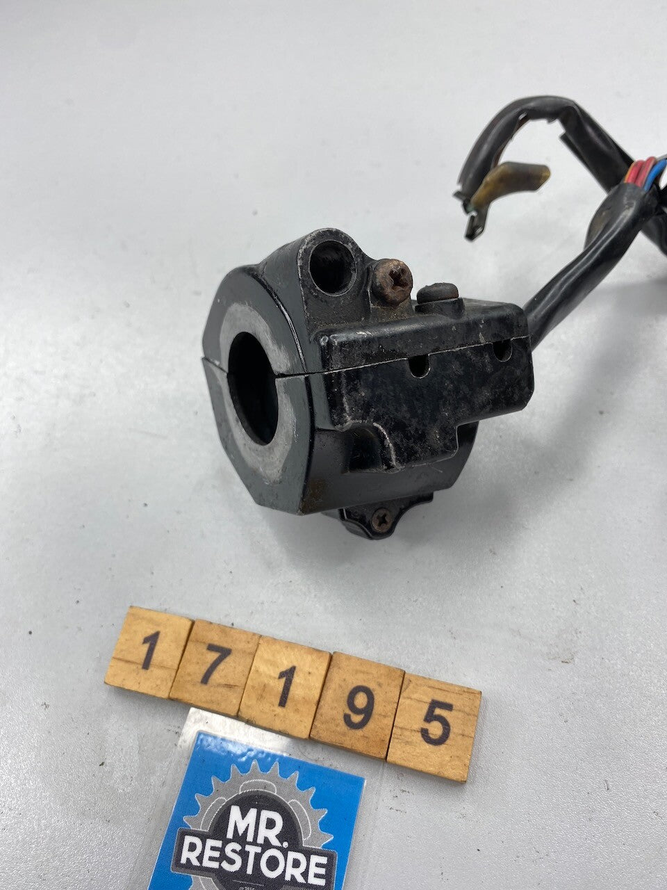 Yamaha RZ350 R RZ250 FN R/H Handlebar Switch