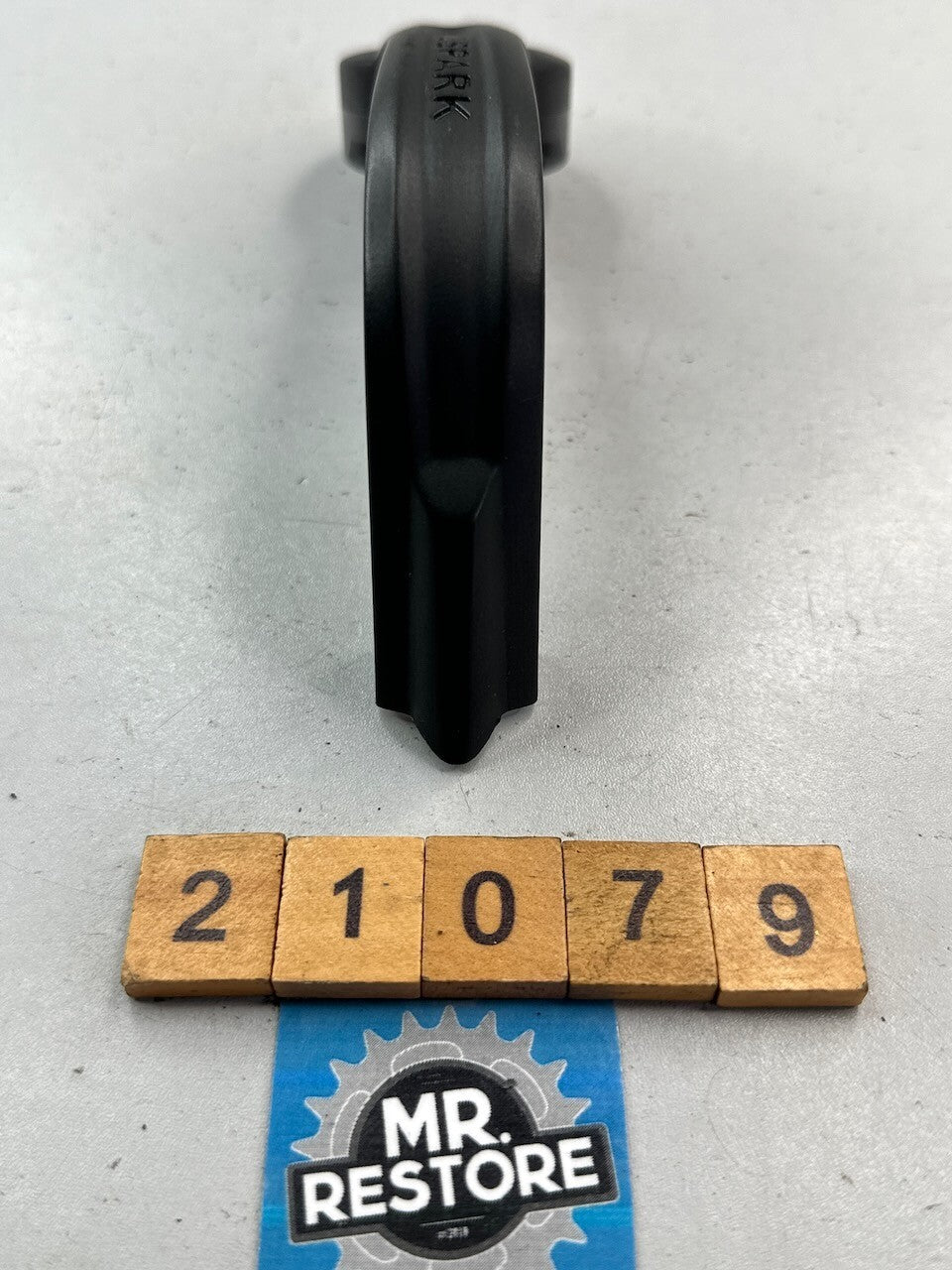 BMW R1150GS R1150R R1150RT R1150RS R1100S L/H Spark Plug Cover