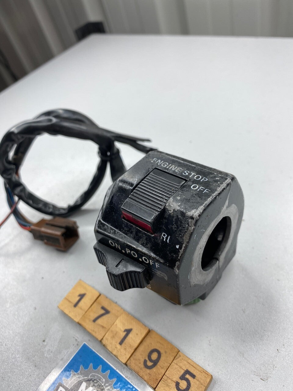 Yamaha RZ350 R RZ250 FN R/H Handlebar Switch