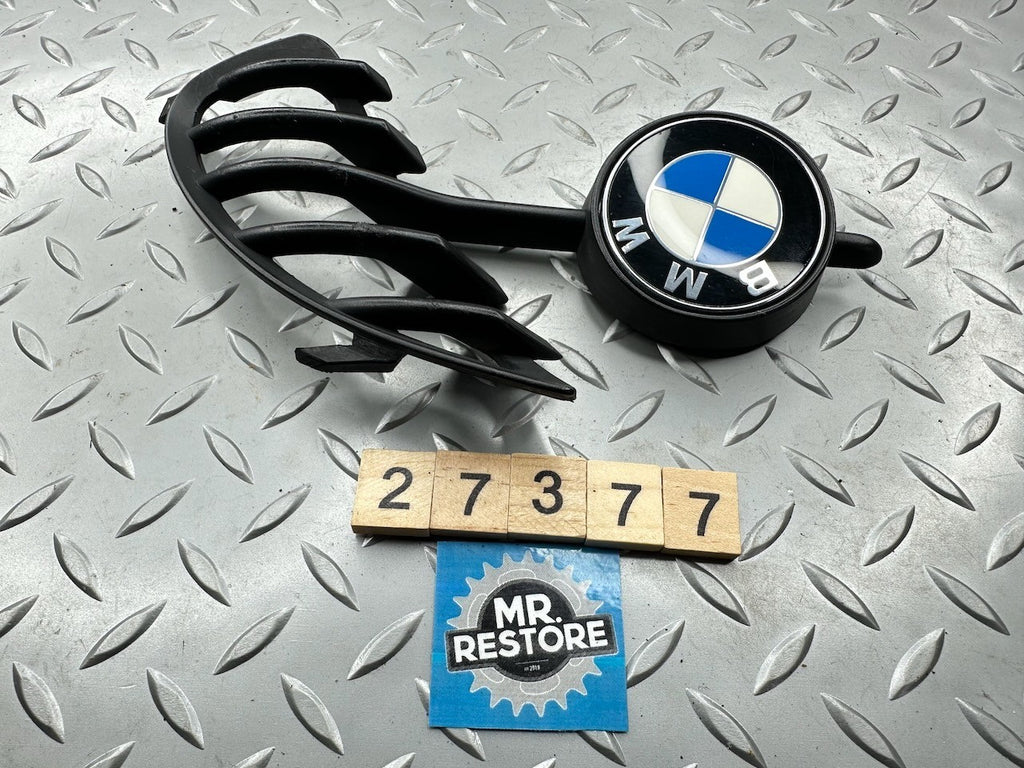 BMW F650GS Left Hand Side fairing Emblem & Grille 46632345731