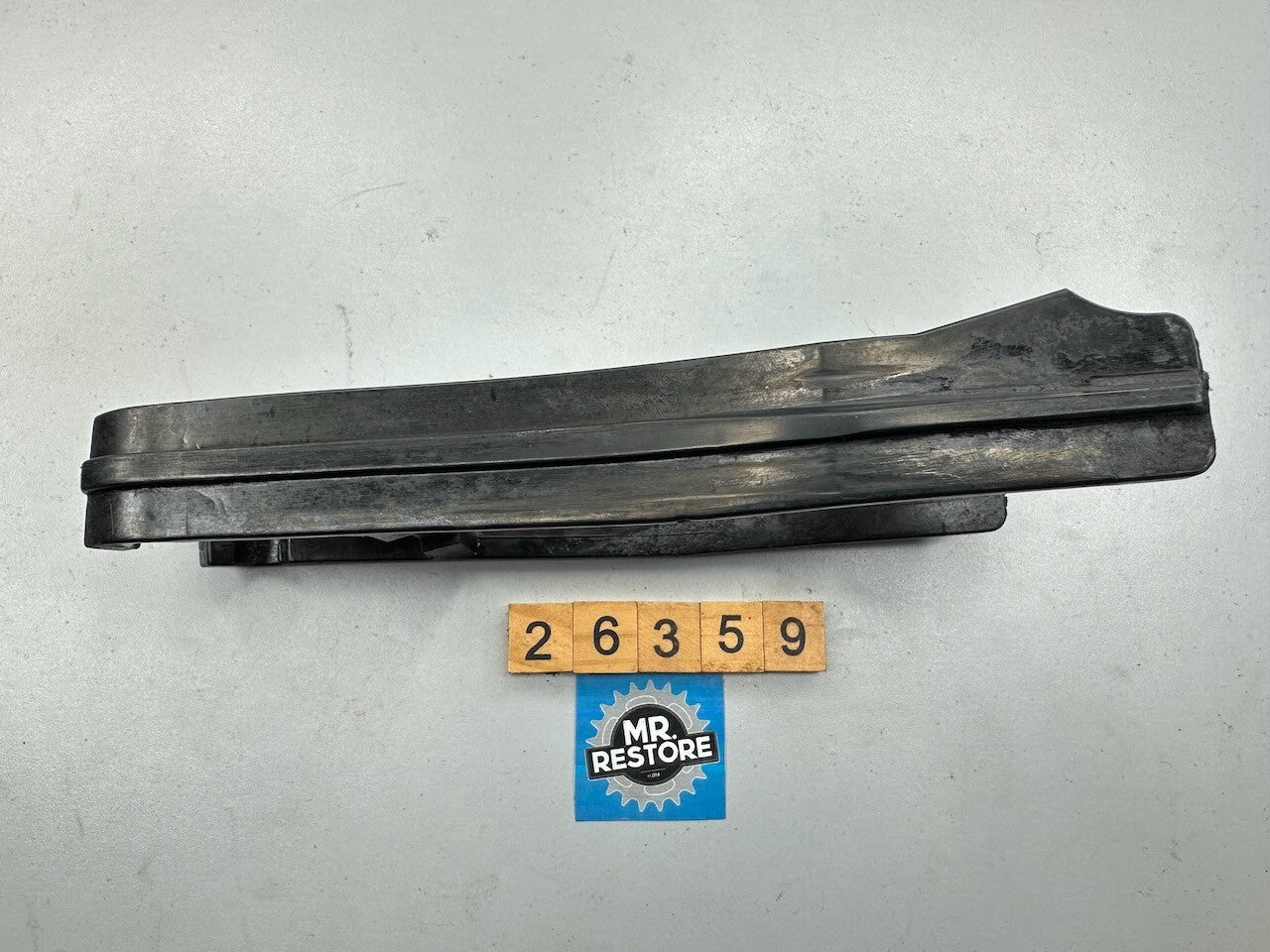 Yamaha XJR1300 XJR1200 Chain Guard Slider Seal & Clamp 4KG-22151  4KG-22151-00