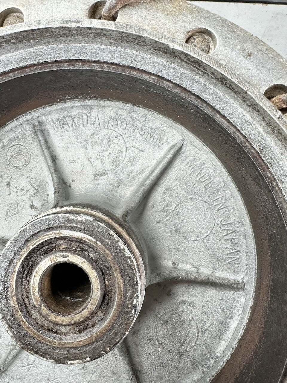 Kawasaki Vintage Motorcycle Dirt Rear Wheel (K250 F-II ?) OEM D.I.D 18x1.85