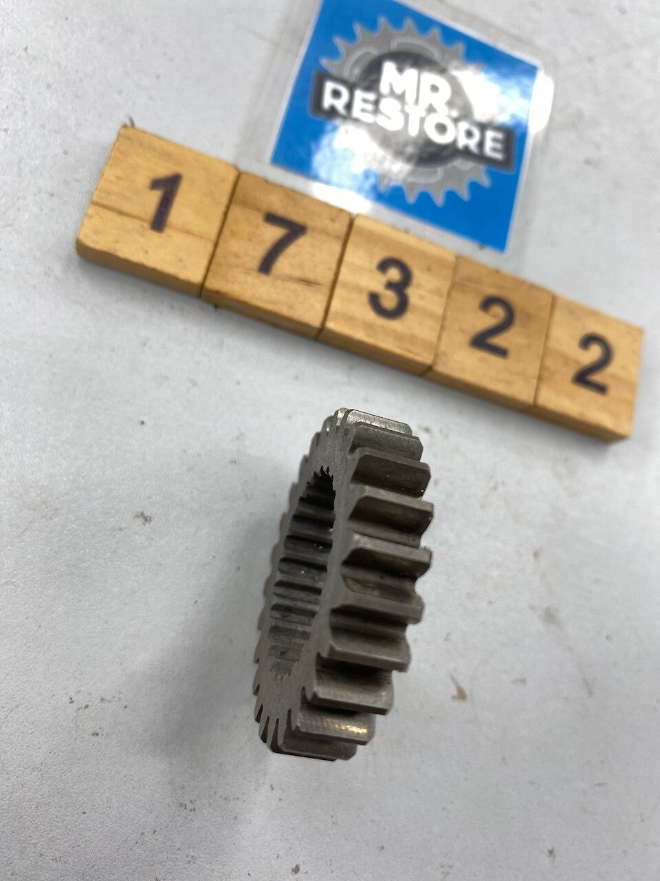 Honda XL350 XL250 Oil Tachometer Gear (24T) 12401-356-010