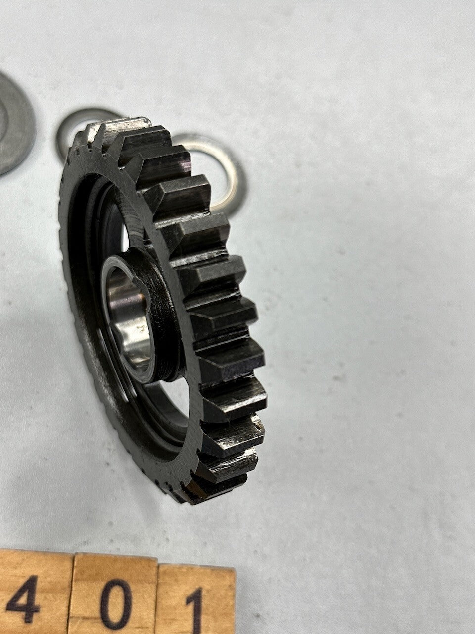 Suzuki GN250 GZ250 DR250 SP400 Transmission 1st Driven Gear (29T) 24311-32401