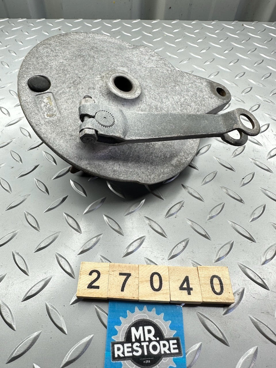 Yamaha AG100 1975 Rear Brake Back Plate & Lever