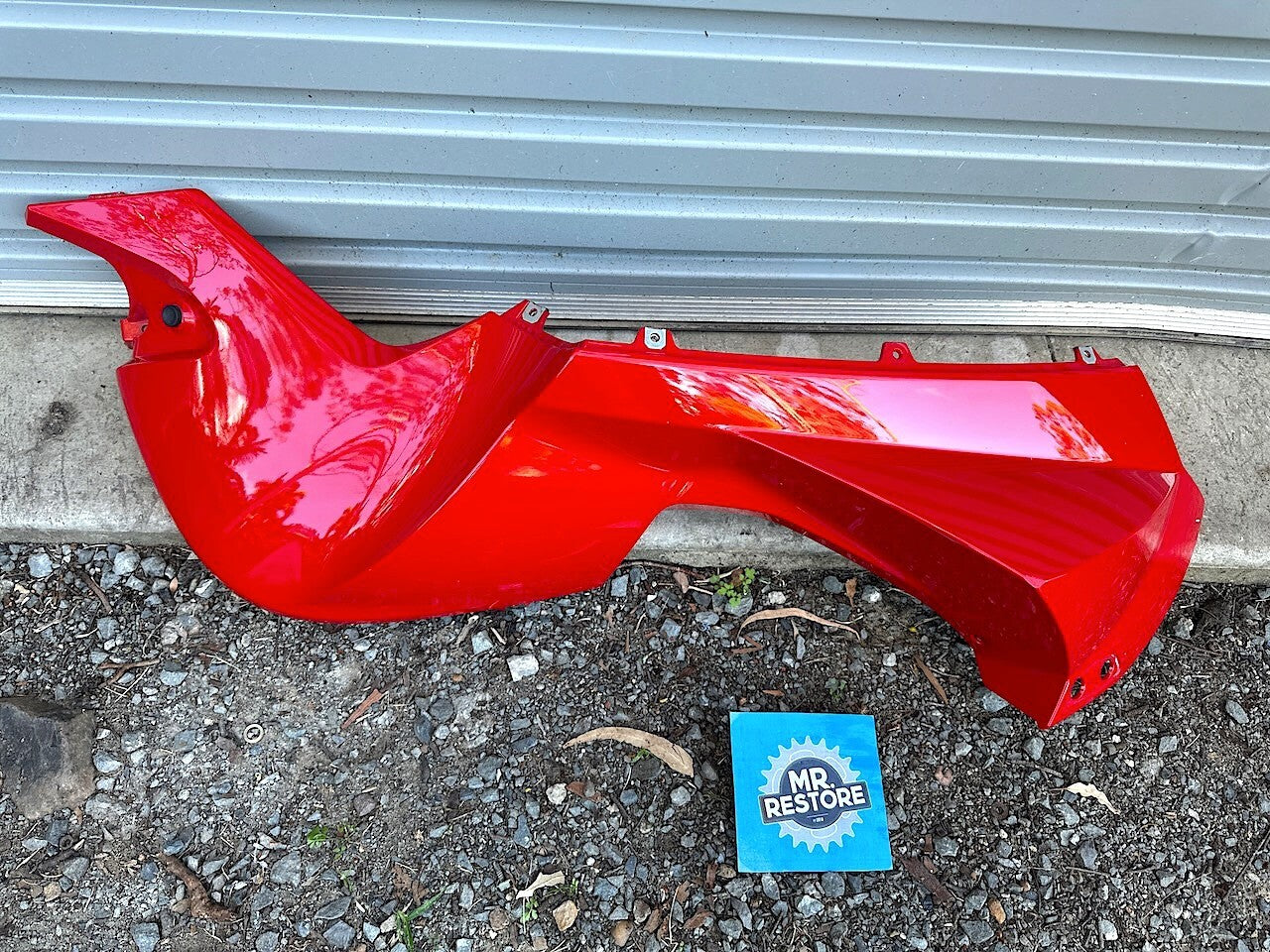 BMW F800S L/H Main Fairing 46637691387