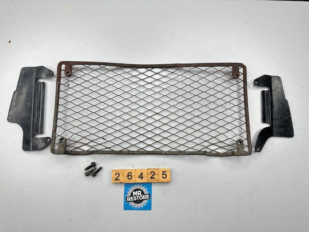 Honda VF1000 '85-86' Radiator Grill & Pair of Covers 19032-MJ4-670