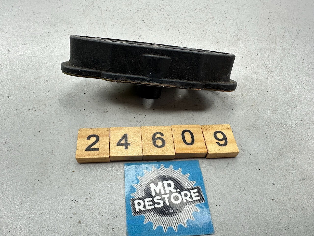 Suzuki GSX GSXR GSF DR DL TL TS VL Rear Seat Support Bracket Latch