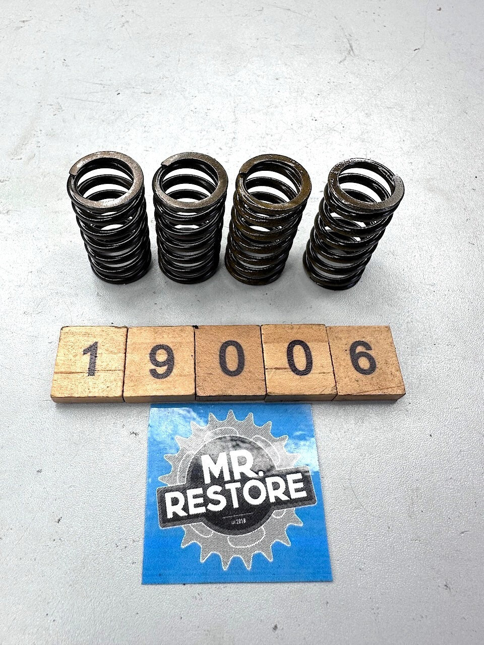 Honda CBR250RR MC22 OEM Clutch Spring Set (x 4) 22401-KM9