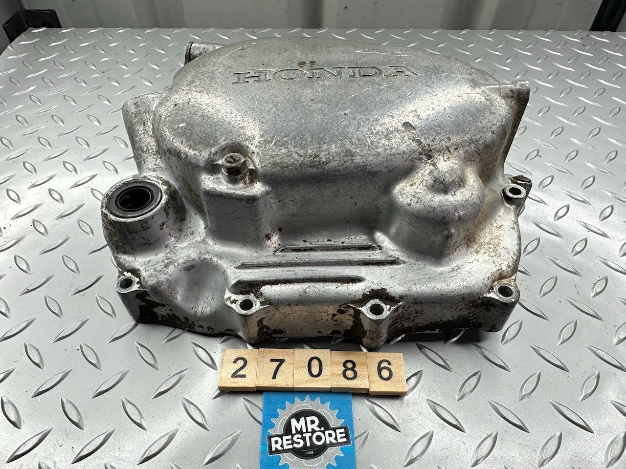 Honda SL125 K1 K2 CB125 SA Clutch Crankcase Cover 11330-324-020