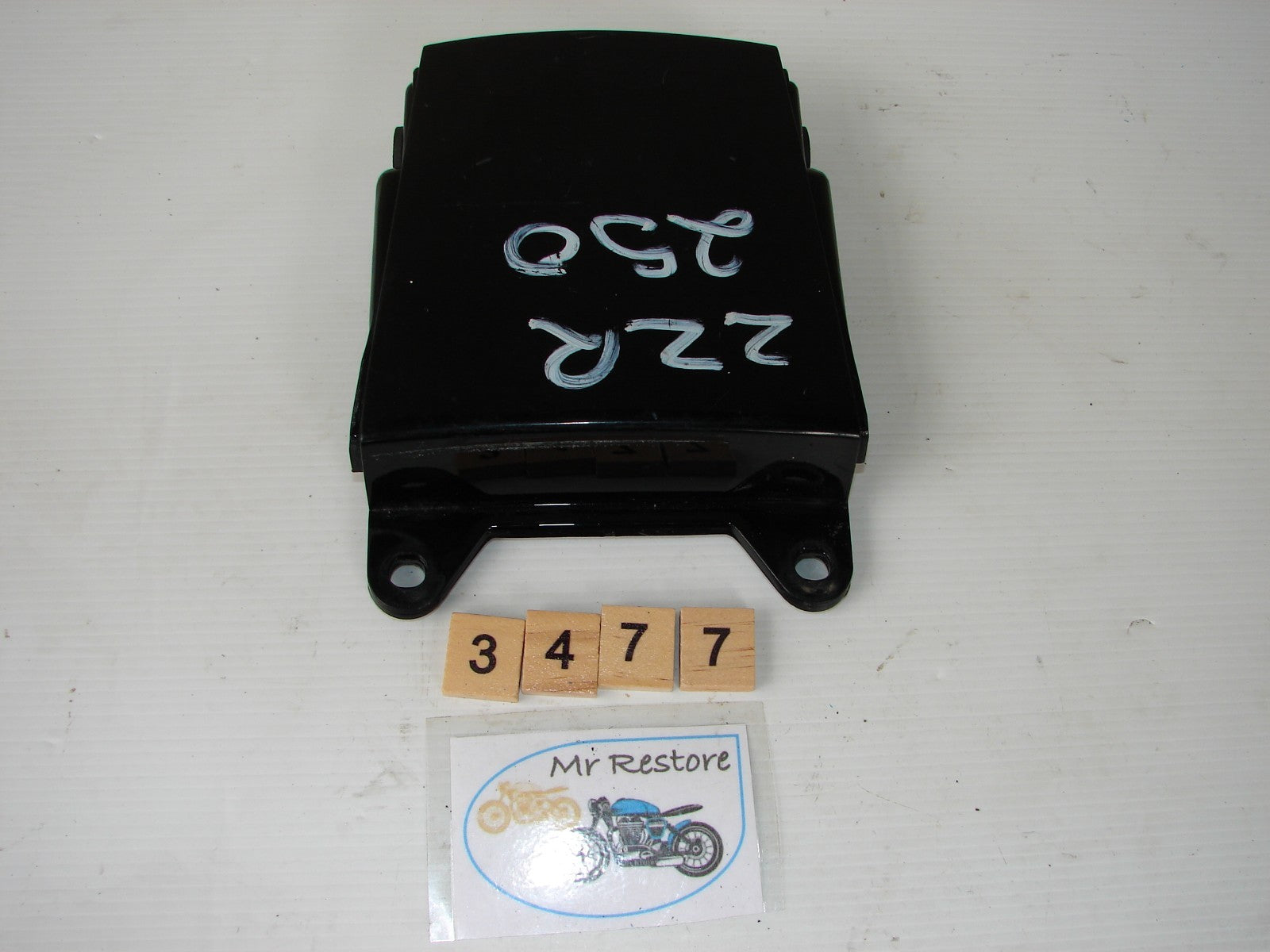 Kawasaki  ZZR250 tail cover 14024-1906 - In Various Colours