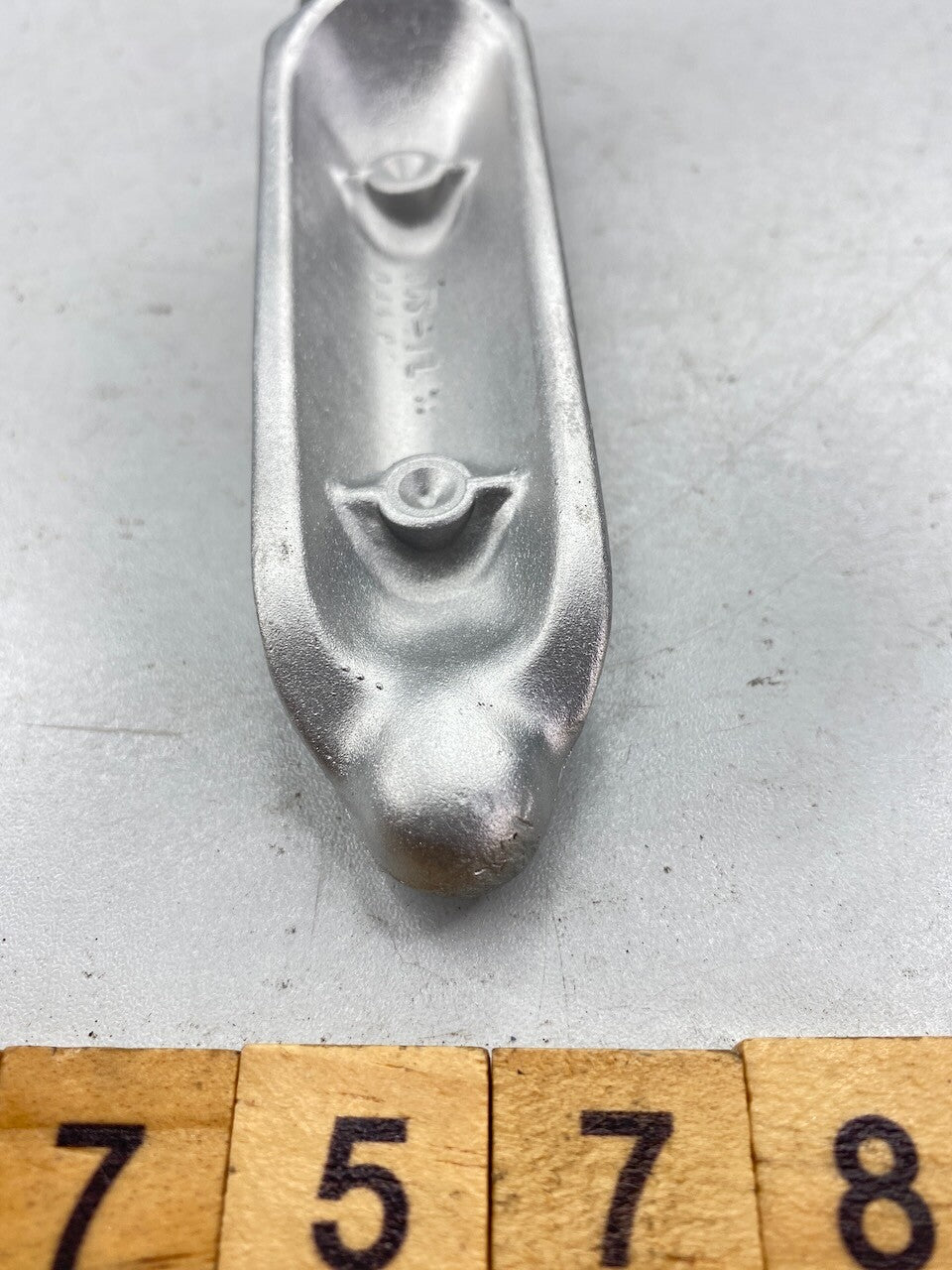 Suzuki RG500 RG400 OEM L/H Pillion Footrest Peg - Vapour Blasted - 43602-20A0