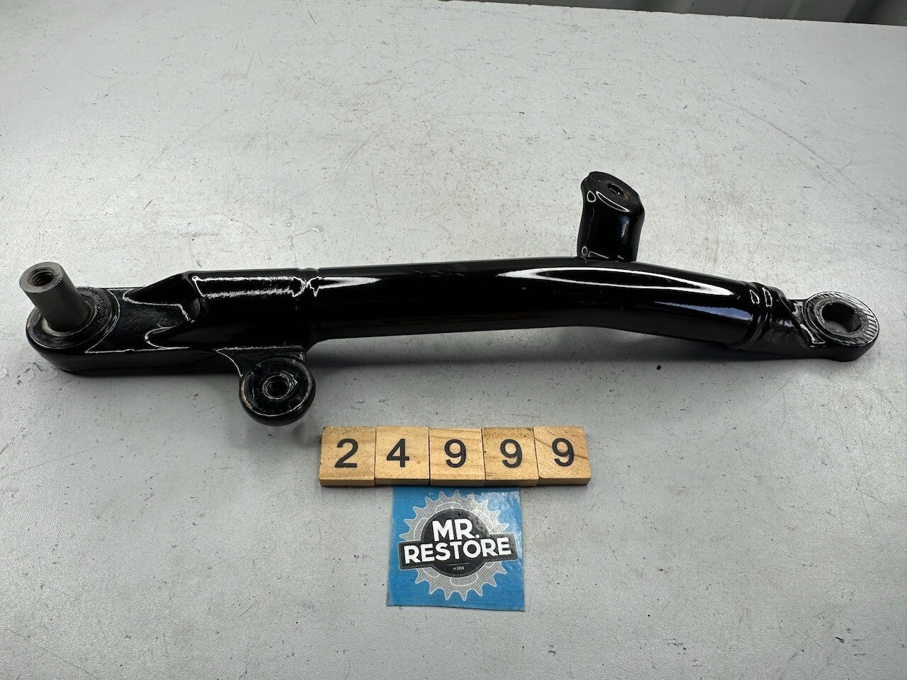 Yamaha V-Max 1200 VMX12 Frame Back Stay Sub Comp Bar 1FK-21105-00-33