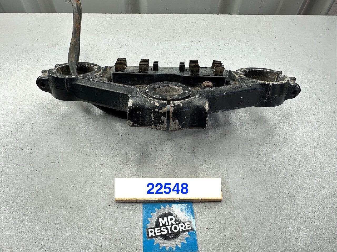 Honda VF750 VF700 Upper Triple Tree Fork Clamp 53230-MB2-010