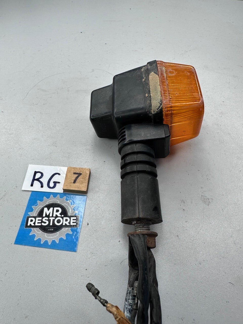Suzuki RG500 R/H Rear Indicator