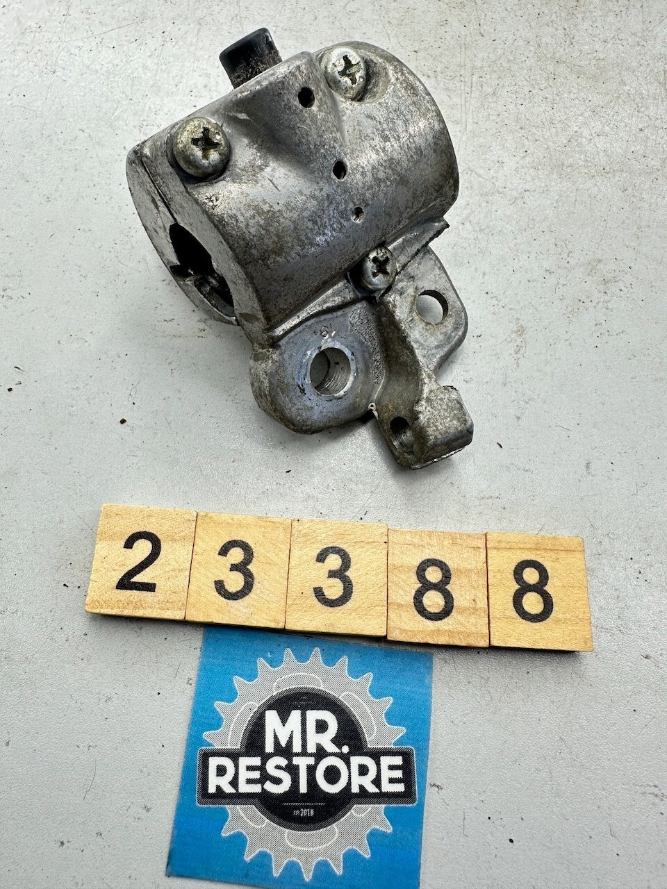 Yamaha V70 V80 V90 Right Handlebar Switch (Damaged / Spares or Repair)