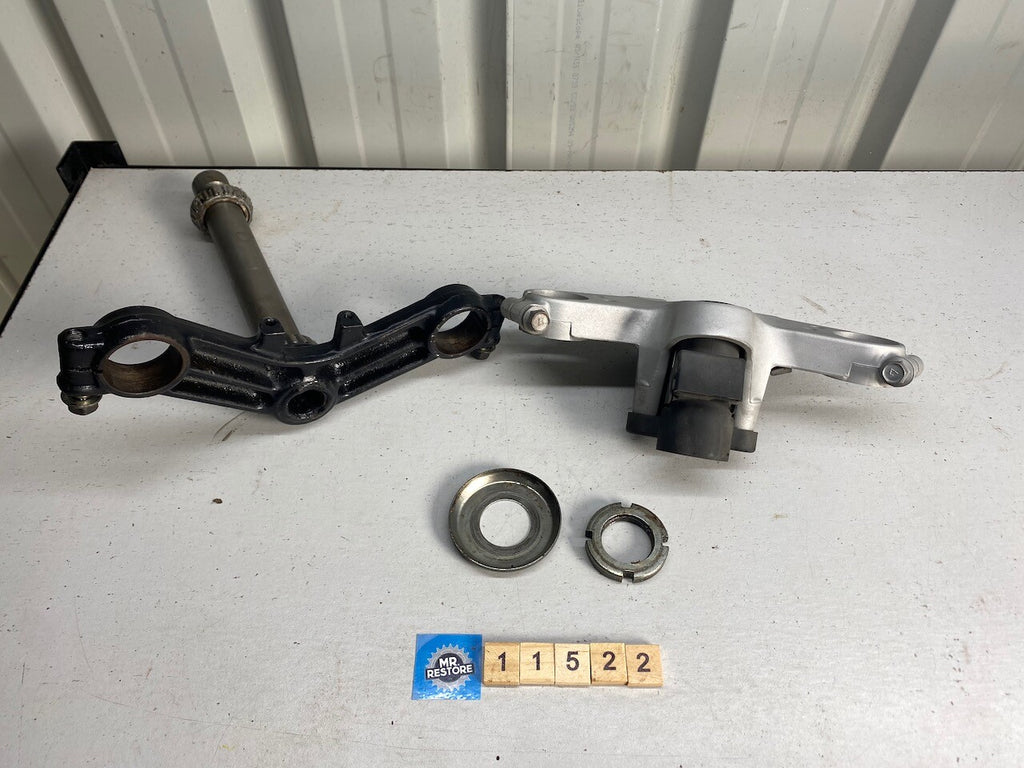 Kawasaki ZZR250 1990 Triple Tree Fork Clamp 36-38mm