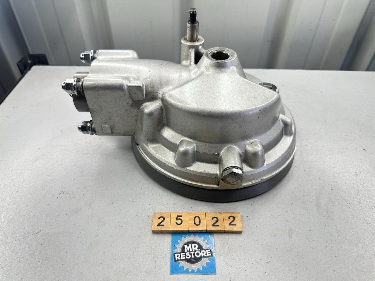 Yamaha V-Max 1200 VMX12 '85-95' Drive Shaft Rear Axle Gear Case 1FK-46101-01