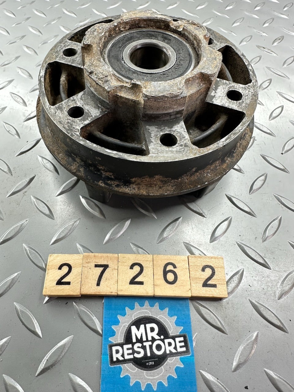 Suzuki SP370 SP400 Sprocket Mounting Drum Hub Cush Drive 64611-32420